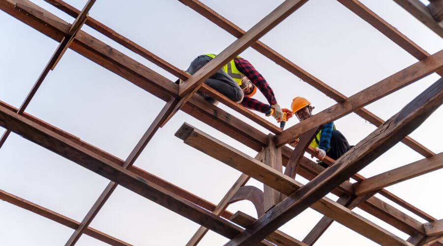 Professional gutter cleaning services in Coral Springs, FL